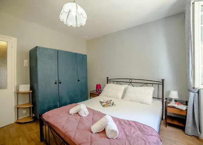 Next 2 Cathedral - Corcyra Apartment Corfu (city)