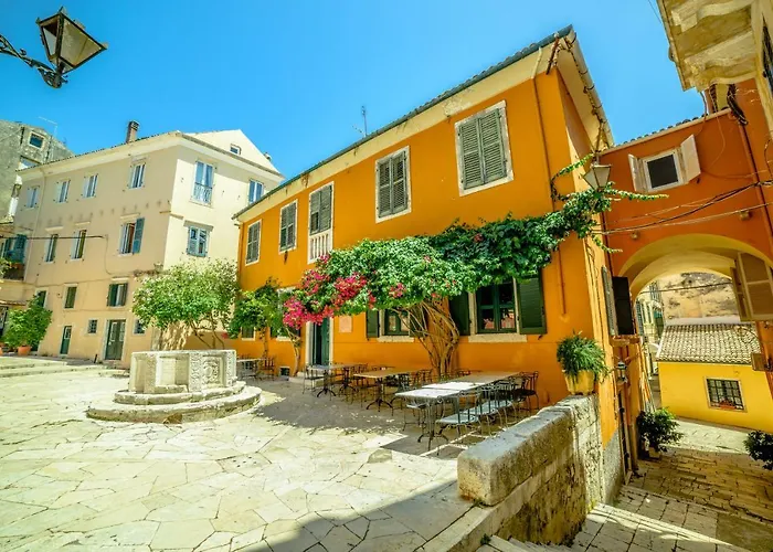 Next 2 Cathedral - Corcyra Apartment *